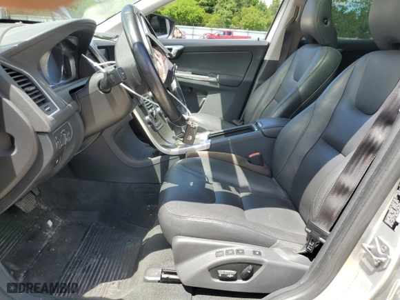2015 Volvo XC60 3.2L Platinum with VIN YV4940RD3F2599696, listed as a Copart auction lot 54348964 with 48,477 mi miles. Bid and sale history available at carsss.com. Image 7.