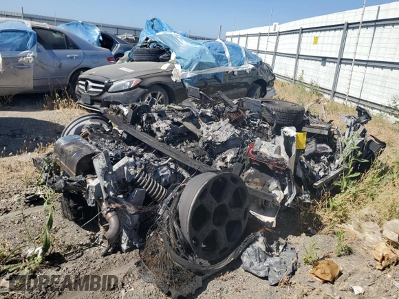 2005 Lamborghini Gallardo z VIN ZHWGU11SX5LA02492, wystawiony jako Copart lot #58728024 z przebiegiem Nie podano mil oraz Nie do naprawy. Historia ofert i sprzedaży dostępna na DreamBid. Obrazek 3.