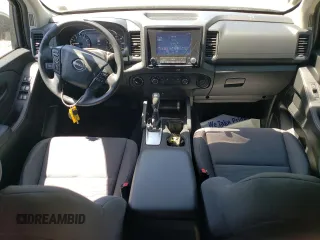 2023 Nissan Frontier Pro-4X z VIN 1N6ED1EK1PN612020, wystawiony jako Copart lot #57577785 z przebiegiem 30 497 mil mil oraz Szkoda całkowita • Salvage title. Historia ofert i sprzedaży dostępna na DreamBid. Obrazek 8.