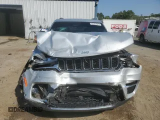 2023 Jeep Grand Cherokee Limited with VIN 1C4RJGBG1P8902983, listed as a Copart auction lot 53397875 with 35,288 mi miles and Salvage title. Bid and sale history available at DreamBid. Image 5.