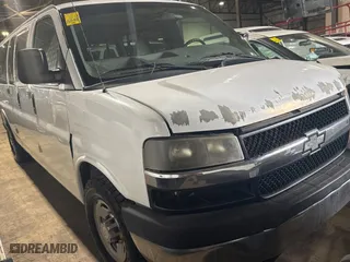 2016 Chevrolet Express Passenger LT with VIN 1GAZGPFG7G1298317, listed as a Copart auction lot 83054974 with 160,497 mi miles and Clean Title. Bid and sale history available at carsss.com. Image 1.
