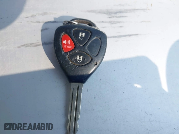 2009 Pontiac Vibe 1SB z VIN 5Y2SP67069Z412302, wystawiony jako IAAI lot #42282155 z przebiegiem 210 288 mil mil oraz . Historia ofert i sprzedaży dostępna na DreamBid. Obrazek 11.