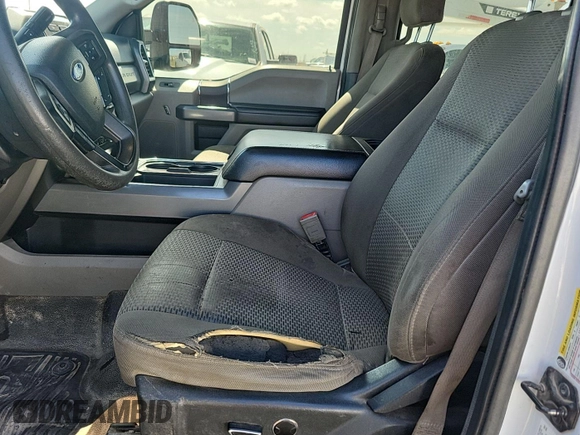 2019 Ford F-350 Platinum with VIN 1FT7W3B60KEF59599, listed as a IAAI auction lot 42677821 with 125,789 mi miles and . Bid and sale history available at DreamBid. Image 10.