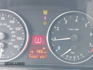 2006 BMW 3 Series 325xi with VIN WBAVT13526AV98389, listed as a IAAI auction lot 41818263 with 215,637 mi miles and . Bid and sale history available at DreamBid. Image 7.