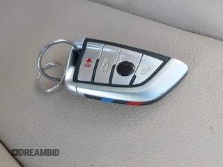 2015 BMW 3 Series 320i xDrive с VIN WBA3C3G58FNS73185, выставлен на аукционе IAAI как лот 42264374 с пробегом 91 192 миль миль и . История ставок и продаж доступна на DreamBid. Изображение 11.
