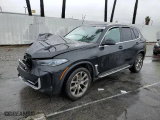 2024 BMW X5 sDrive40i with VIN 5UX13EU01R9U34485, listed as a Copart auction lot 44992685 with 0 mi miles and Salvage Title. Bid and sale history available at carsss.com. Image 1.