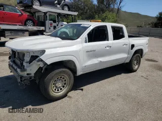 2025 Chevrolet Colorado 4WD Work Truck z VIN 1GCPTBEK0S1123502, wystawiony jako Copart lot #56427175 z przebiegiem 4 826 mil mil oraz Szkoda całkowita • Salvage title. Historia ofert i sprzedaży dostępna na DreamBid. Obrazek 1.