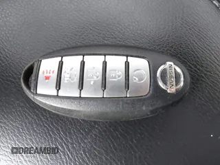 2017 Nissan Maxima SV with VIN 1N4AA6AP0HC373183, listed as a IAAI auction lot 41877877 with 137,478 mi miles and . Bid and sale history available at DreamBid. Image 11.