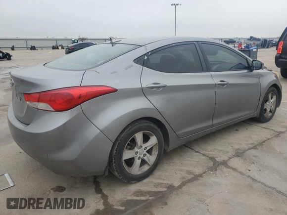 2013 Hyundai Elantra GLS с VIN KMHDH4AE7DU772386, выставлен на аукционе Copart как лот 54368795 с пробегом 150 436 миль миль и Списание • Salvage title. История ставок и продаж доступна на DreamBid. Изображение 3.