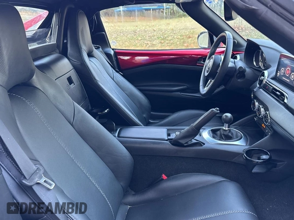 2021 Mazda MX-5 Miata Grand Touring z VIN JM1NDAM74M0461263, wystawiony jako Copart lot #81410634 z przebiegiem 44 551 mil mil oraz Szkoda całkowita • Salvage title. Historia ofert i sprzedaży dostępna na DreamBid. Obrazek 5.