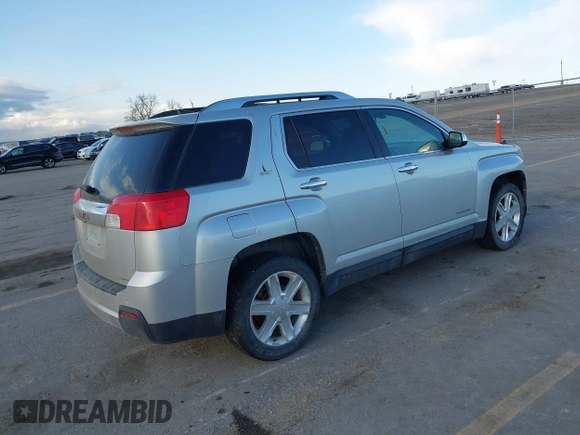2011 GMC Terrain SLT-2 with VIN 2CTFLXEC7B6274629, listed as a IAAI auction lot 41990814 with 173,870 mi miles. Bid and sale history available at carsss.com. Image 4.
