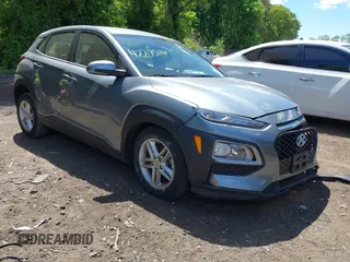2021 Hyundai Kona SE z VIN KM8K1CAA9MU723192, wystawiony jako IAAI lot #42275188 z przebiegiem 26 656 mil mil oraz . Historia ofert i sprzedaży dostępna na DreamBid. Obrazek 1.