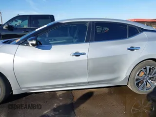 2017 Nissan Maxima SV with VIN 1N4AA6AP9HC371030, listed as a IAAI auction lot 40904703 with 160,859 mi miles and . Bid and sale history available at DreamBid. Image 15.