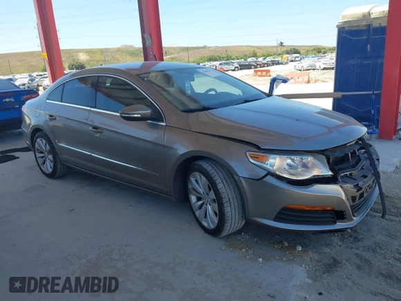 2012 Volkswagen CC Sport PZEV with VIN WVWMP7AN5CE500808, listed as a IAAI auction lot 41849450 with 132,611 mi miles. Bid and sale history available at carsss.com. Image 14.