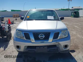 2012 Nissan Frontier S z VIN 1N6BD0CT1CC433667, wystawiony jako IAAI lot #41871242 z przebiegiem 122 158 mil mil oraz . Historia ofert i sprzedaży dostępna na DreamBid. Obrazek 12.