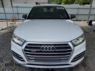2018 Audi SQ5 Premium Plus with VIN WA1A4AFY5J2008235, listed as a Copart auction lot 69870804 with 116,610 mi miles and Salvage Title. Bid and sale history available at DreamBid. Image 5.