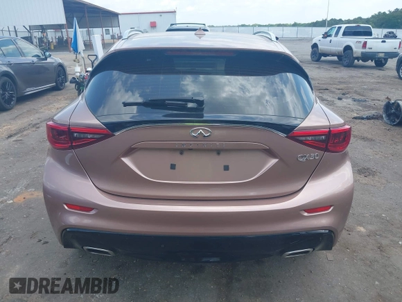 2019 Infiniti QX30 Luxe с VIN SJKCH5CP4KA008012, выставлен на аукционе IAAI как лот 42293620 с пробегом 94 053 миль миль и . История ставок и продаж доступна на DreamBid. Изображение 17.