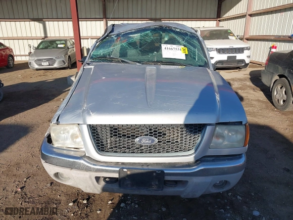 2001 Ford Ranger XL Fleet with VIN 1FTZR15U31PA46008, listed as a IAAI auction lot 41667531 with 85,468 mi miles. Bid and sale history available at carsss.com. Image 12.