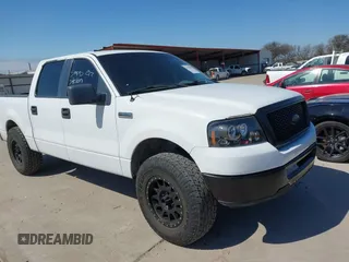 2007 Ford F-150 XLT with VIN 1FTRW12W07KB72332, listed as a IAAI auction lot 41629896 with 187,426 mi miles. Bid and sale history available at carsss.com. Image 1.