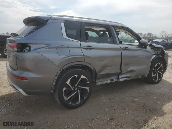 2023 Mitsubishi Outlander SEL with VIN JA4J3VA89PZ035505, listed as a Copart auction lot 47136755 with 13,085 mi miles and Salvage Title. Bid and sale history available at carsss.com. Image 3.