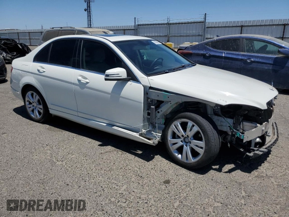 2011 Mercedes-Benz C 300 Sport с VIN WDDGF5EB6BF634147, выставлен на аукционе Copart как лот 63706965 с пробегом 109 534 миль миль и Списание • Salvage title. История ставок и продаж доступна на DreamBid. Изображение 4.