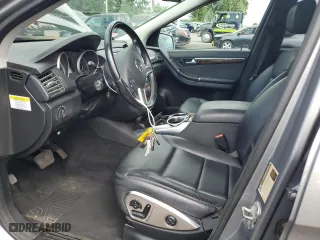 2011 Mercedes-Benz R-Class R 350 with VIN 4JGCB6FE1BA125949, listed as a Copart auction lot 68250894 with 185,994 mi miles and Clean Title. Bid and sale history available at carsss.com. Image 7.