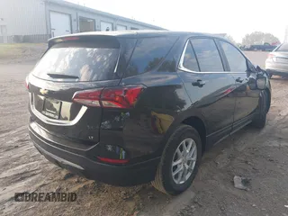 2024 Chevrolet Equinox LT with VIN 3GNAXKEG0RL212910, listed as a IAAI auction lot 40262979 with 10,243 mi miles. Bid and sale history available at carsss.com. Image 4.