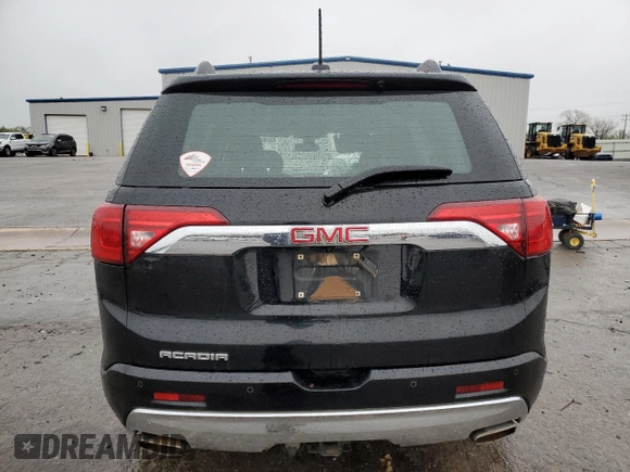 2018 GMC Acadia Denali z VIN 1GKKNPLS4JZ147200, wystawiony jako Copart lot #51615025 z przebiegiem 107 246 mil mil oraz Szkoda całkowita • Salvage title. Historia ofert i sprzedaży dostępna na DreamBid. Obrazek 6.