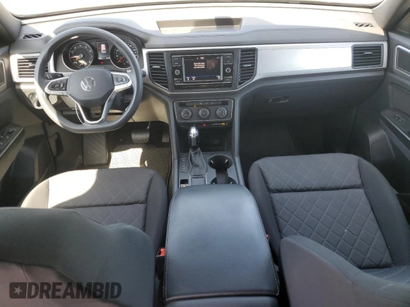 2020 Volkswagen Atlas S with VIN 1V2AC2CA0LC200471, listed as a Copart auction lot 60123715 with 46,994 mi miles and Salvage title. Bid and sale history available at DreamBid. Image 8.