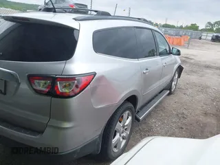 2016 Chevrolet Traverse LT с VIN 1GNKRGKD0GJ308160, выставлен на аукционе IAAI как лот 42140729 с пробегом Не указан миль и . История ставок и продаж доступна на DreamBid. Изображение 4.