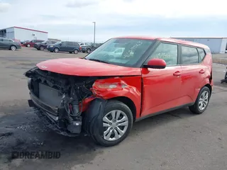 2022 Kia Soul LX with VIN KNDJ23AU4N7157451, listed as a IAAI auction lot 41659563 with 39,250 mi miles. Bid and sale history available at carsss.com. Image 16.
