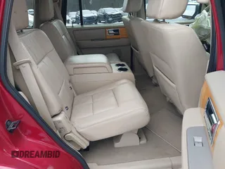 2008 Lincoln Navigator with VIN 5LMFU28518LJ18538, listed as a IAAI auction lot 41546111 with 123,174 mi miles. Bid and sale history available at carsss.com. Image 8.