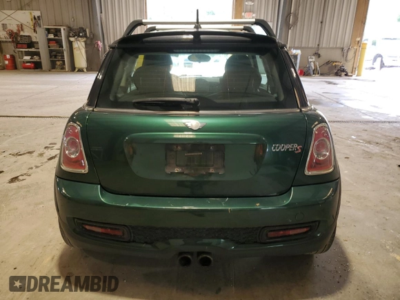 2013 MINI Hardtop S with VIN WMWSV3C52DT477372, listed as a Copart auction lot 56248235 with 88,508 mi miles and Clean Title. Bid and sale history available at DreamBid. Image 6.