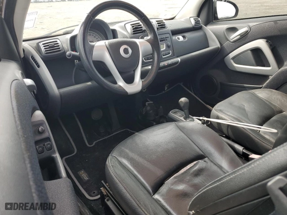 2008 Smart fortwo Pure with VIN WMEEJ31X38K136723, listed as a Copart auction lot 49301765 with 63,431 mi miles and Clean Title. Bid and sale history available at carsss.com. Image 8.
