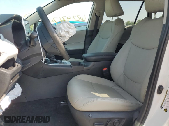 2023 Toyota RAV4 XLE with VIN 2T3P1RFV8PW398616, listed as a Copart auction lot 62297175 with 36,122 mi miles and Salvage title. Bid and sale history available at DreamBid. Image 7.