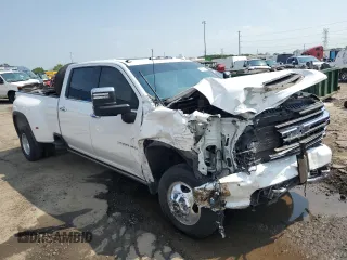 2023 Chevrolet Silverado 3500HD High Country with VIN 1GC4YVEY5PF109695, listed as a Copart auction lot 69135914 with 43,132 mi miles and Salvage Title. Bid and sale history available at carsss.com. Image 4.