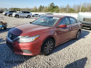 2017 Nissan Altima SR with VIN 1N4AL3APXHN311478, listed as a Copart auction lot 50553625 with 164,954 mi miles and Salvage Title. Bid and sale history available at DreamBid. Image 1.