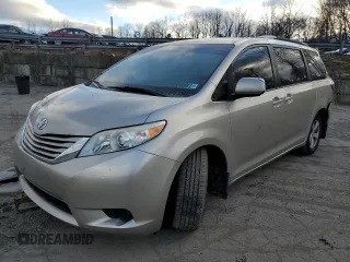 2015 Toyota Sienna LE AAS with VIN 5TDKK3DC9FS589533, listed as a Copart auction lot 88793785 with 127,683 mi miles and Non Repairable. Bid and sale history available at DreamBid. Image 1.