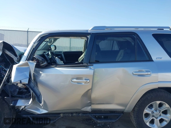 2016 Toyota 4Runner Limited with VIN JTEBU5JR4G5289948, listed as a IAAI auction lot 41929097 with Not provided miles and . Bid and sale history available at DreamBid. Image 14.