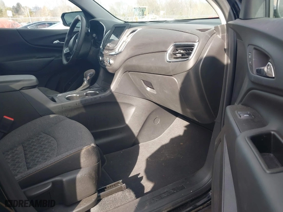 2023 Chevrolet Equinox LT with VIN 3GNAXUEG7PL101957, listed as a IAAI auction lot 41509657 with 31,877 mi miles. Bid and sale history available at carsss.com. Image 5.