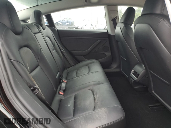 2023 Tesla Model 3 z VIN 5YJ3E1EA7PF600239, wystawiony jako Copart lot #56557705 z przebiegiem 18 851 mil mil oraz Szkoda całkowita • Salvage title. Historia ofert i sprzedaży dostępna na DreamBid. Obrazek 10.
