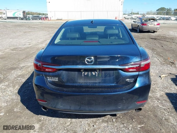 2021 Mazda Mazda6 Grand Touring with VIN JM1GL1TY3M1617566, listed as a IAAI auction lot 40880436 with 99,804 mi miles. Bid and sale history available at carsss.com. Image 17.