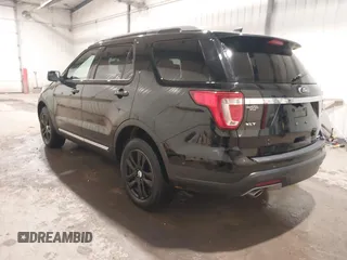 2018 Ford Explorer XLT with VIN 1FM5K8D84JGA57143, listed as a IAAI auction lot 41291025 with 81,113 mi miles and . Bid and sale history available at carsss.com. Image 3.