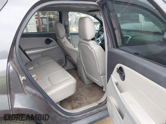 2007 Chevrolet Equinox LT with VIN 2CNDL63F576248799, listed as a IAAI auction lot 41904277 with 151,787 mi miles. Bid and sale history available at carsss.com. Image 8.