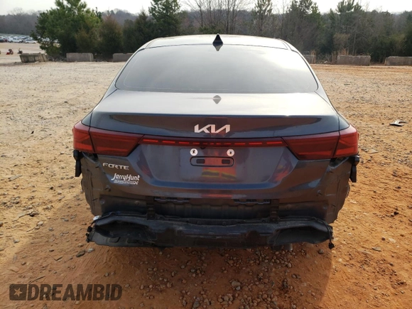 2022 Kia Forte LXS with VIN 3KPF24AD3NE502206, listed as a Copart auction lot 48490235 with 60,307 mi miles and Salvage Title. Bid and sale history available at DreamBid. Image 6.