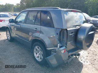 2006 Suzuki Grand Vitara Luxury z VIN JS3TE947864103082, wystawiony jako IAAI lot #42470917 z przebiegiem 155 702 mil mil oraz . Historia ofert i sprzedaży dostępna na DreamBid. Obrazek 3.