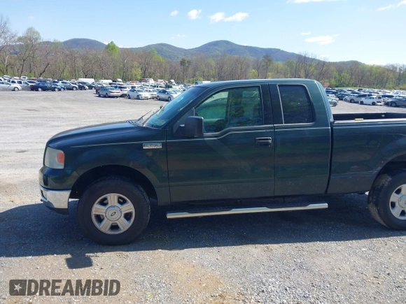2004 Ford F-150 XLT with VIN 1FTPX14564NC21701, listed as a IAAI auction lot 41979679 with 358,981 mi miles and . Bid and sale history available at carsss.com. Image 14.