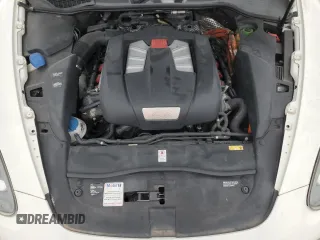 2011 Porsche Cayenne S Hybrid with VIN WP1AE2A28BLA92346, listed as a Copart auction lot 87736165 with 101,130 mi miles and Salvage Title. Bid and sale history available at carsss.com. Image 12.