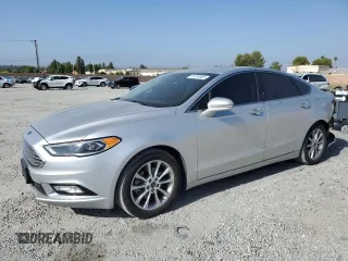 2017 Ford Fusion SE with VIN 3FA6P0HD2HR131901, listed as a Copart auction lot 61874835 with 81,015 mi miles and Salvage title. Bid and sale history available at DreamBid. Image 1.