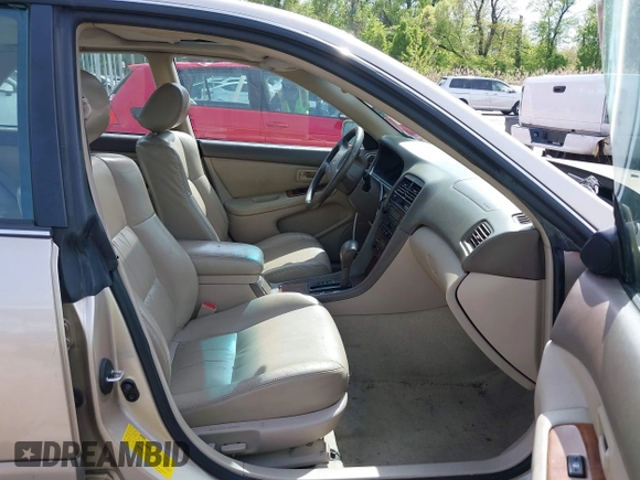 2000 Lexus ES 300 с VIN JT8BF28G6Y0255508, выставлен на аукционе IAAI как лот 39224066 с пробегом 194 386 миль миль и . История ставок и продаж доступна на DreamBid. Изображение 5.
